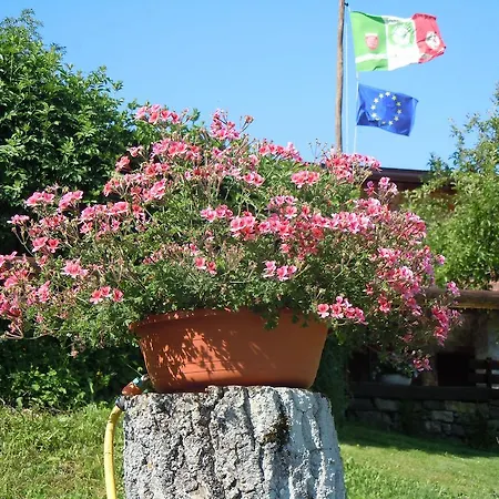 住宿加早餐酒店 Il Bosco Delle Fate Corniglio