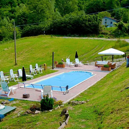 Alojamento de Acomodação e Pequeno-almoço Il Bosco Delle Fate Corniglio